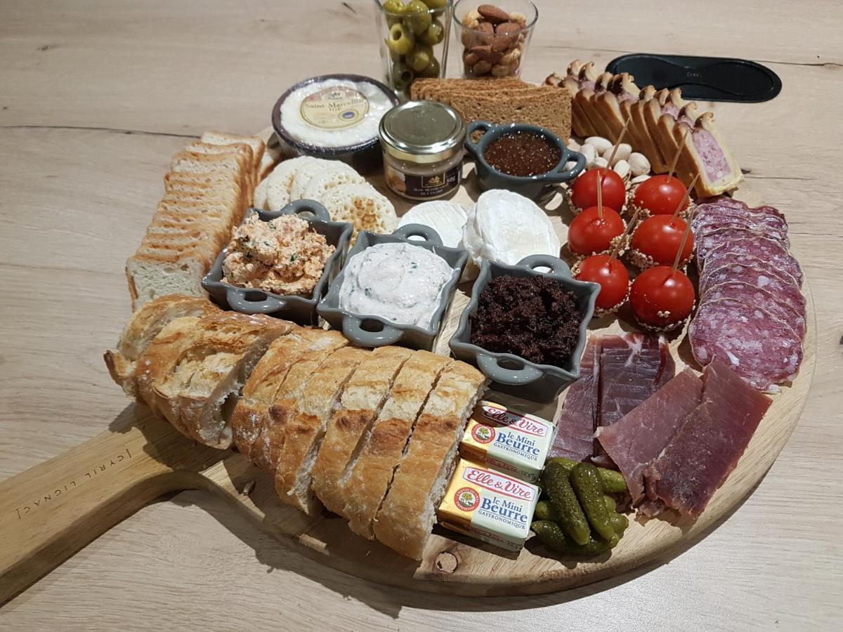 gite A L' ÉVIDENCE Mornas Esterno foto