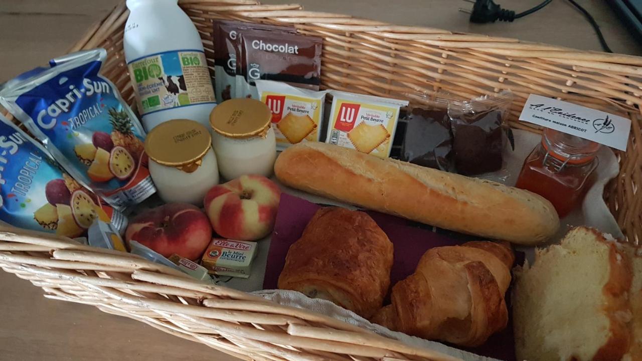 gite A L' ÉVIDENCE Mornas Esterno foto